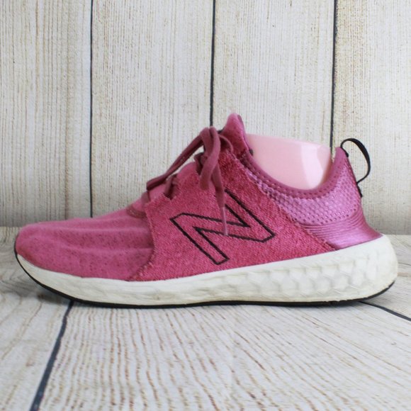 New Balance Shoes - SALE! NEW BALANCE Lightweight Sneakers Size 10